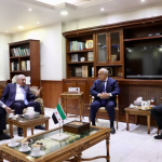 WhatsApp-Image-2025-11-03-at-2.01.37-PM-2.webp "أكساد والمناصير يبحثان تطوير التعاون في الأسمدة والزراعة المستدامة بحضور وزير الزراعة السوري"